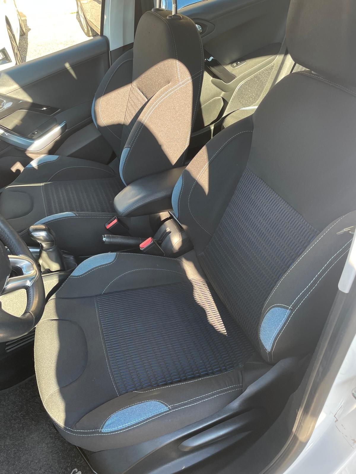 Peugeot 208 1.2 VTi 82 CV 5 porte Allure