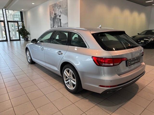 Audi A4 2.0 TDI 190 CV ultra Business s-tronic