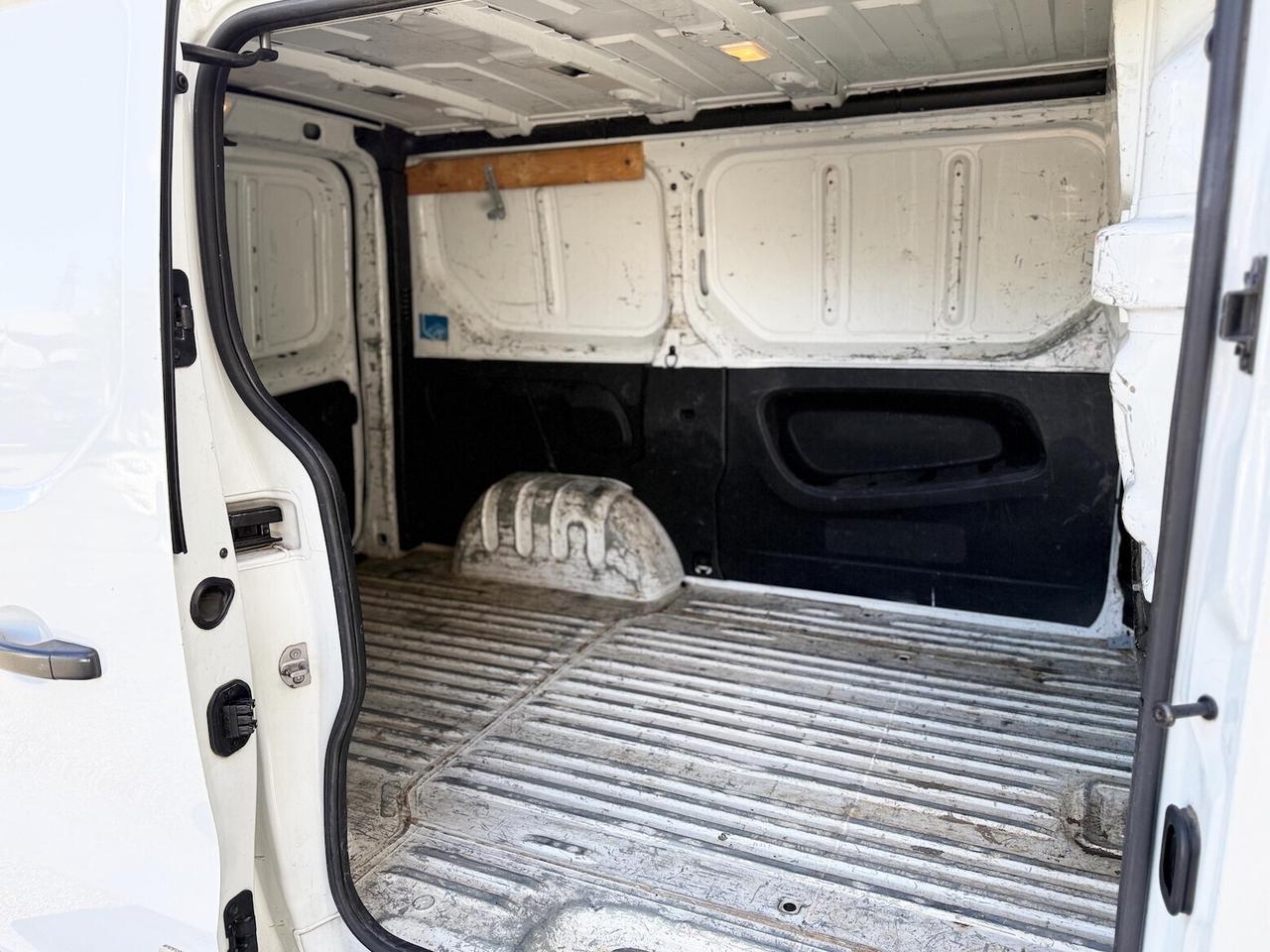 Nissan NV300 1.6 dCi 120CV - 2019