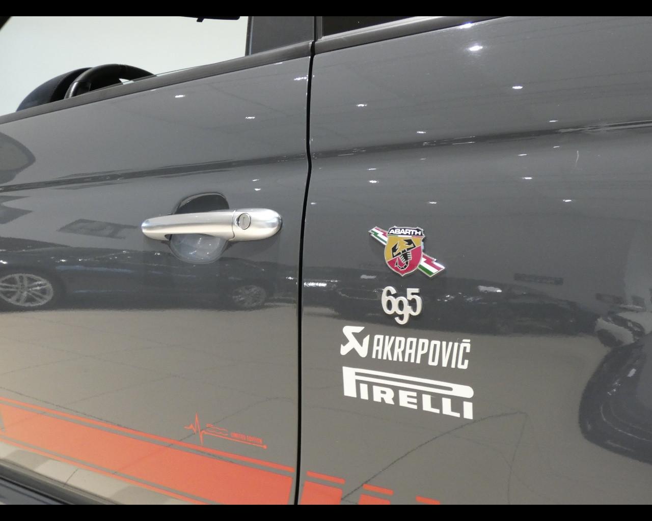 ABARTH 695 - 695 1.4 Turbo T-Jet XSR Yamaha Limited Edition