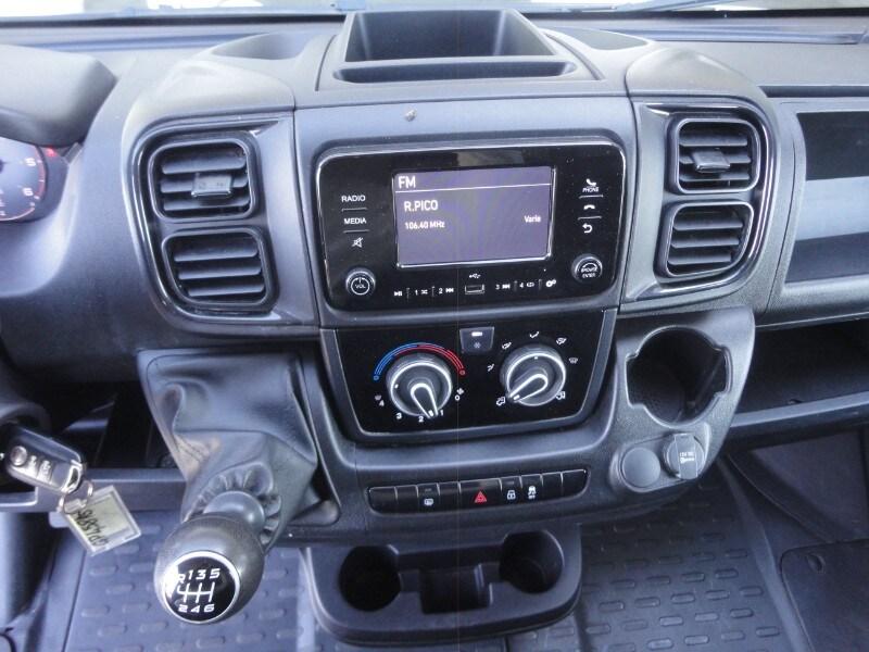 FIAT Ducato (4ª serie) Ducato 33 2.2 Mjt 140CV...