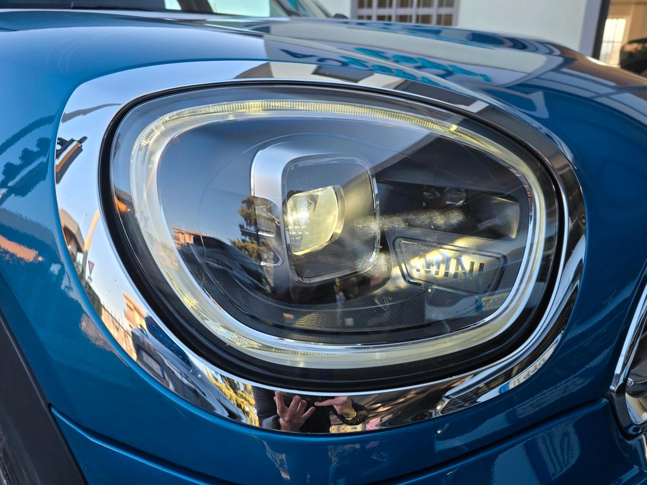 Mini Cooper S Countryman SE 1.5 ALL4 AUT. / FULL LED+19" IBRIDA PLUG-IN