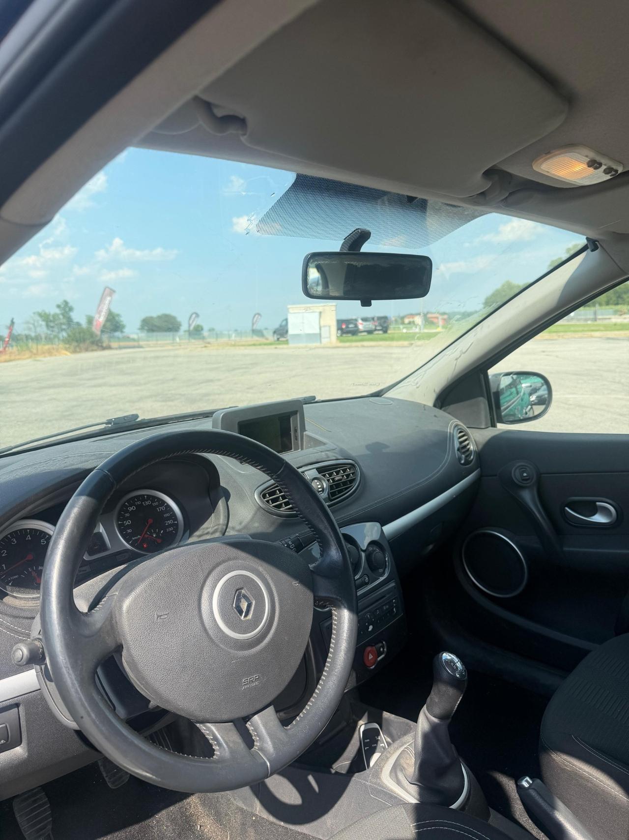 Renault Clio 3ª serie 1.2 16V 3 porte Luxe