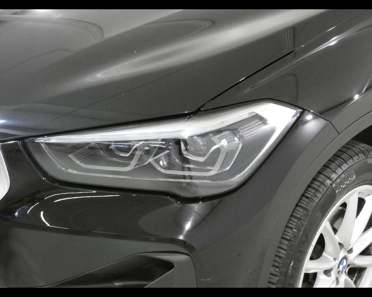 BMW X1 (F48) - X1 sDrive18d Business Advantage