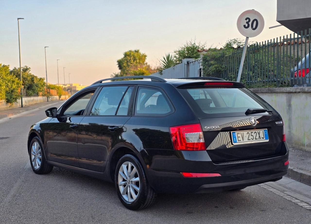 SKODA OCTAVIA RESTYLING 1.6 TDI 2015 PERFETTA