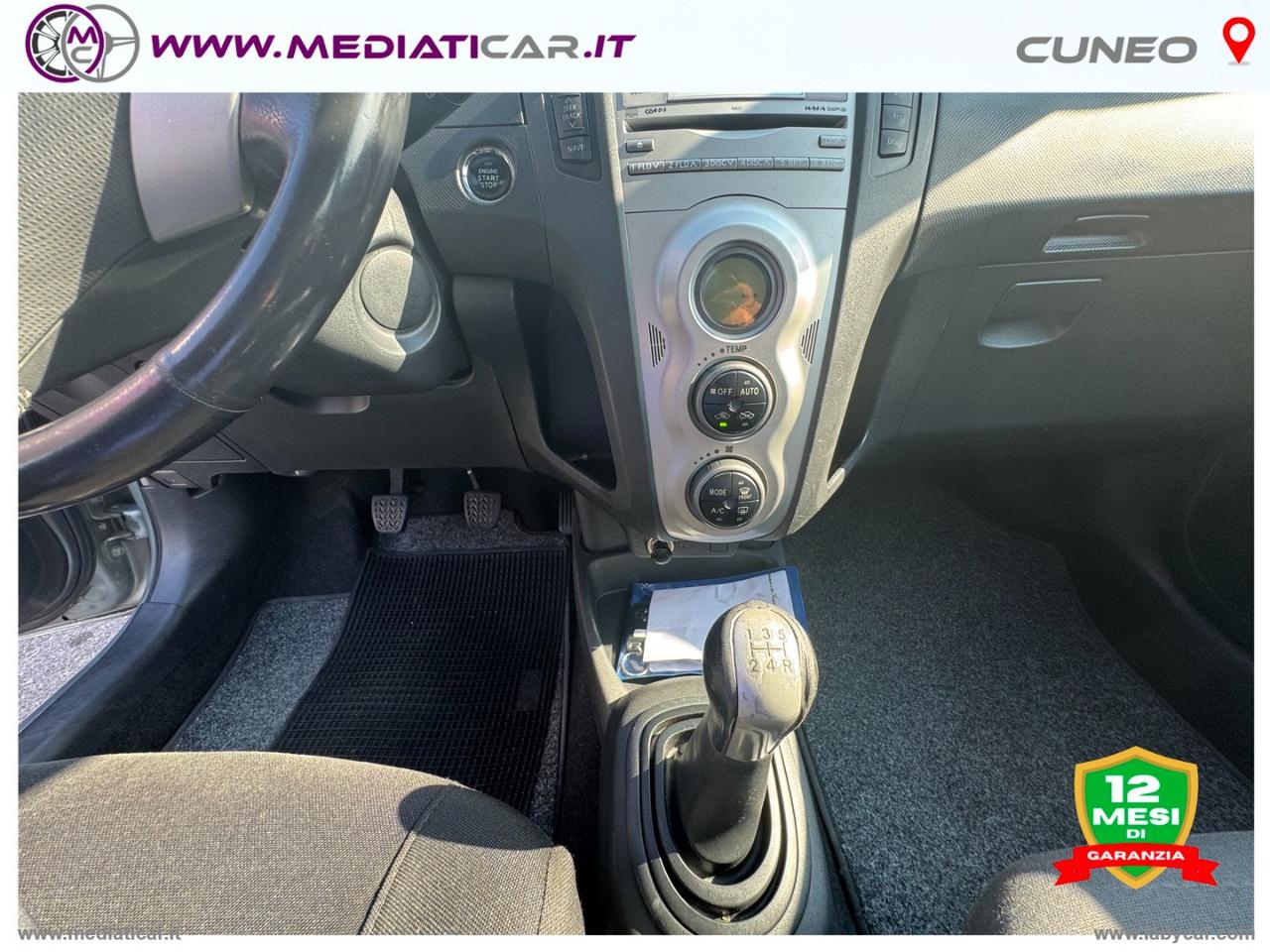 TOYOTA Yaris 1.0 5p. Sol