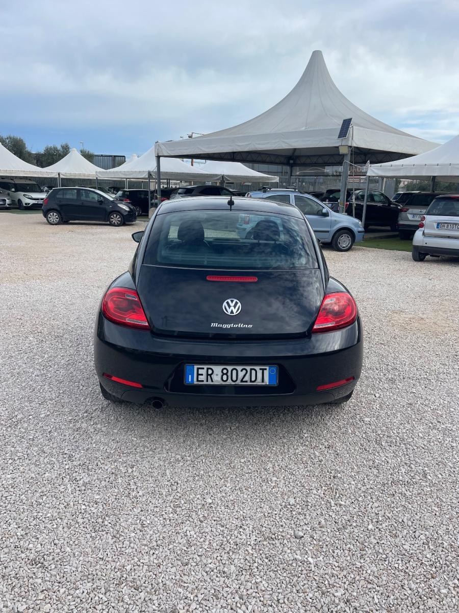 VOLKSWAGEN - Maggiolino - 1.6 TDI Design