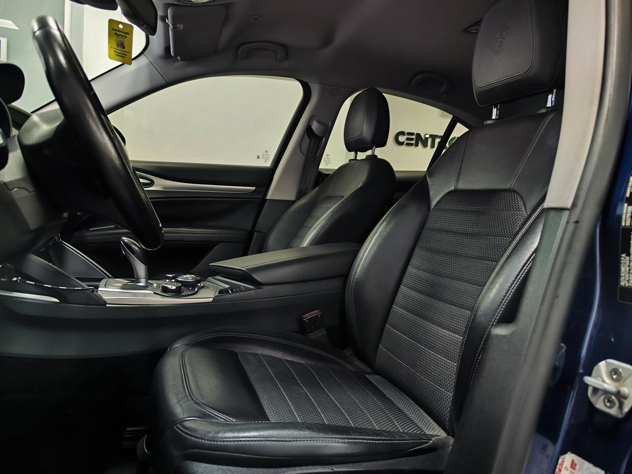 Alfa Romeo Stelvio 2.2 Turbodiesel 180 CV AT8 Veloce