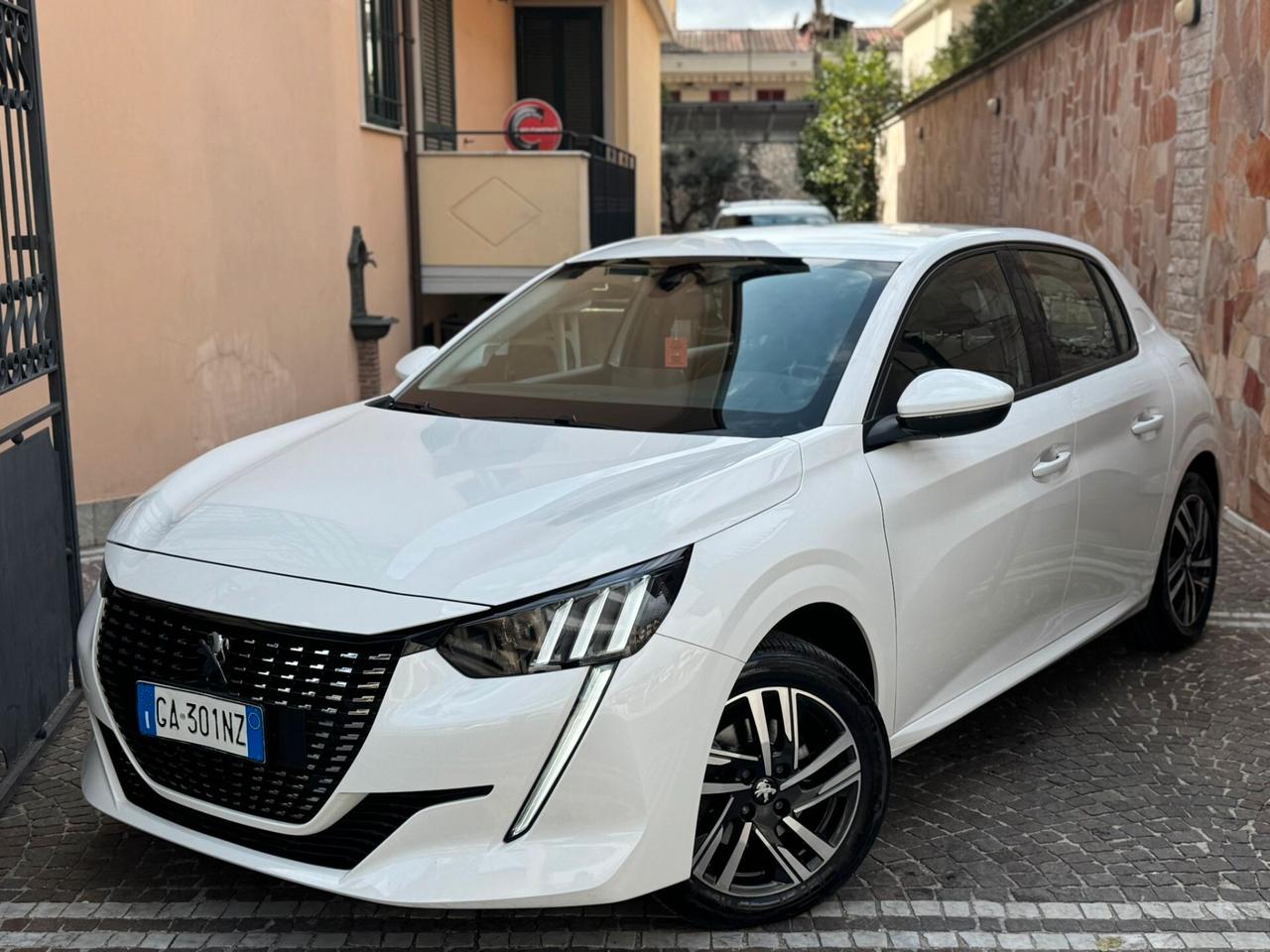 Peugeot 208 BlueHDi 100 Stop&Start 5 porte Allure Navi Pack