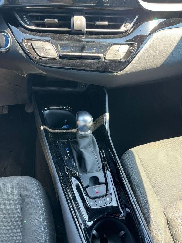 Toyota C-HR C-HR 2.0 Hybrid E-CVT Morebusiness