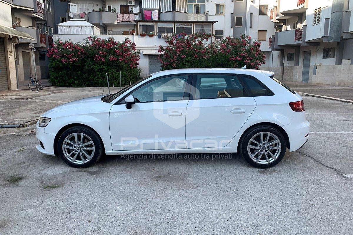 AUDI A3 SPB 1.6 TDI S tronic Business