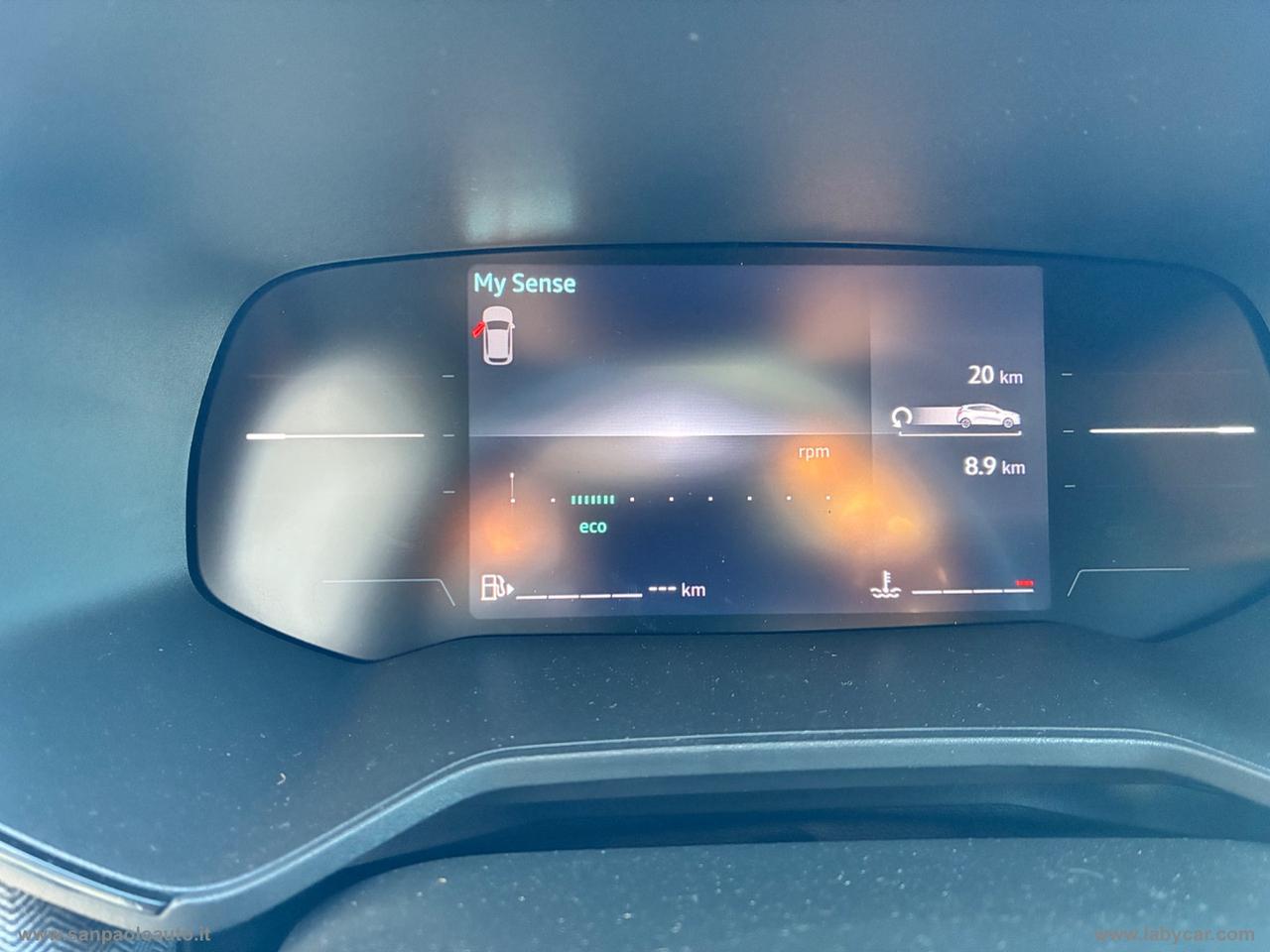 RENAULT Clio ECO-G 100 CV Techno