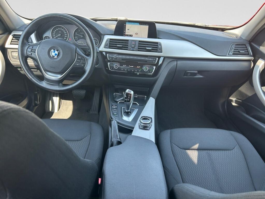 Bmw 318d Touring Business Advantage