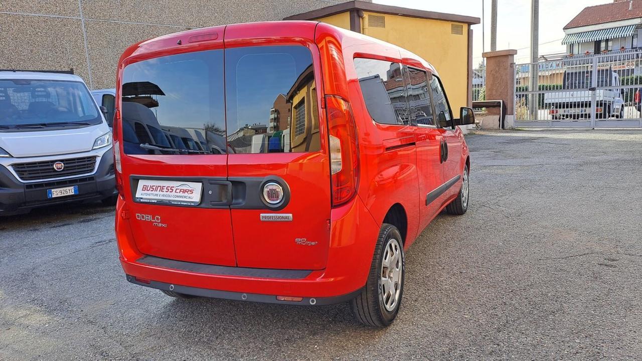 Fiat Doblo 1.3 MTJ 90 CV COMBI MAXI OMOLOGATO AUTOCARRO 5 POSTI!