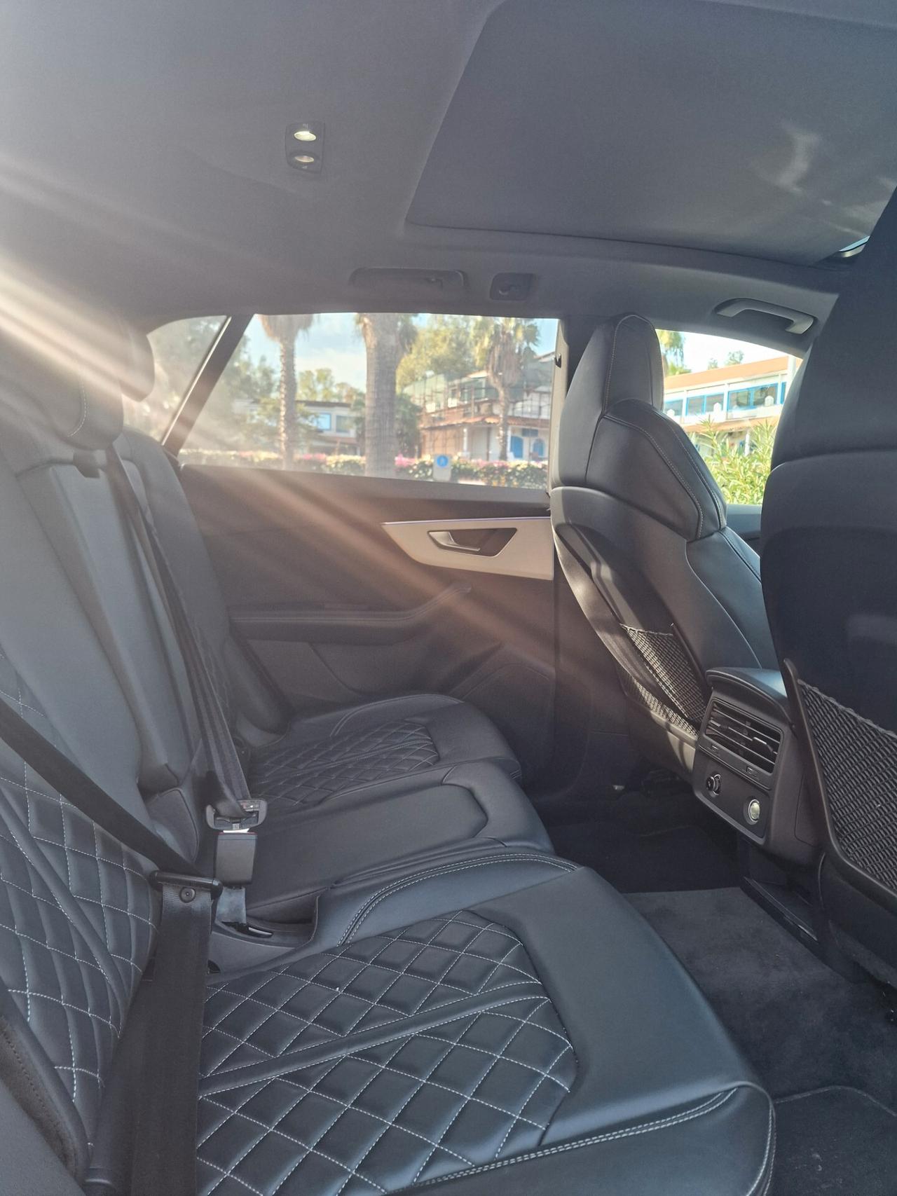 Audi Q8 50 TDI 286 CV quattro tiptronic Sport