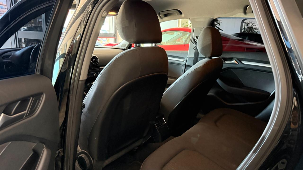 Audi A3 SPORTBACK 1600 TDI 6 MARCE