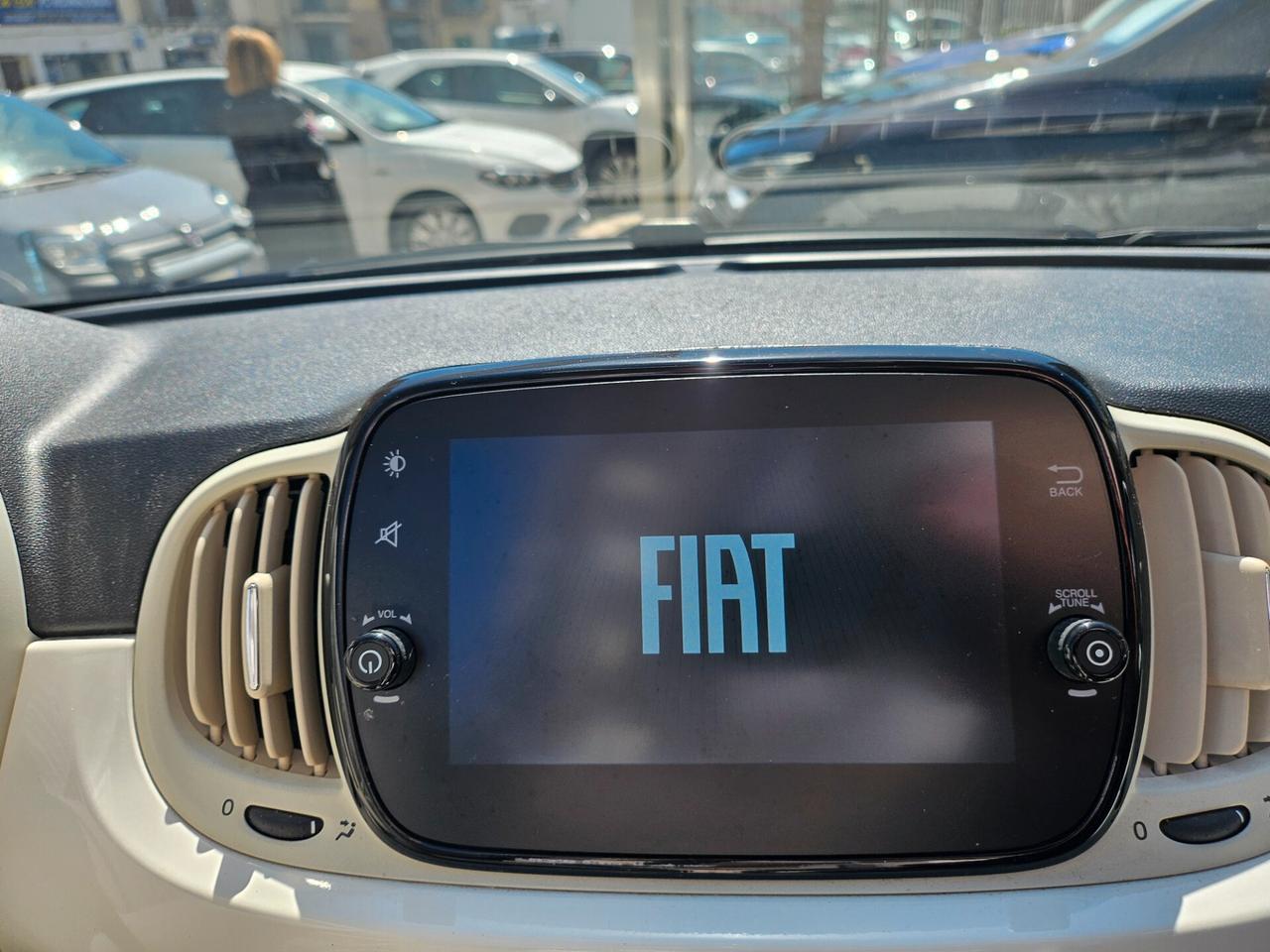 Fiat 500 C 1.0 Hybrid Dolcevita 06/2022