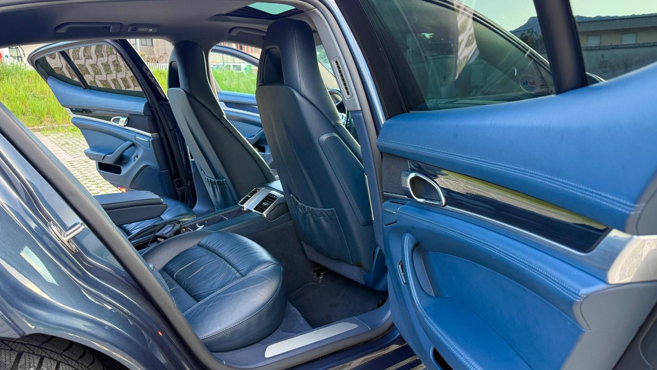Porsche Panamera 3.6 i 300cv 4x4 Semi Nuova