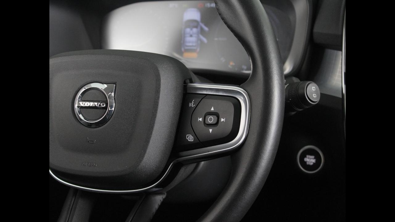VOLVO XC40 - XC40 1.5 t4 phev Inscription Expression auto my21