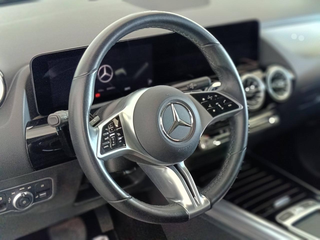 Mercedes-Benz Classe B - W247 2023 - B 180 Progressive Advanced Plus auto