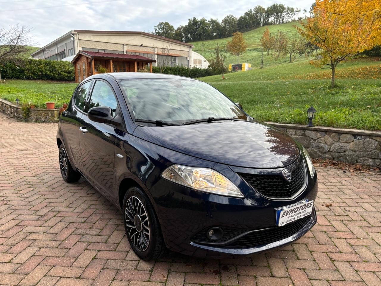 Lancia Ypsilon 1.2 69 CV 5 porte GPL Ecochic Gold