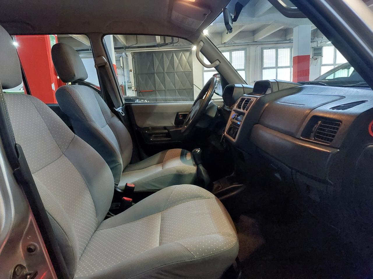 Mitsubishi Pajero Pinin 1.8 16V MPI 5 porte