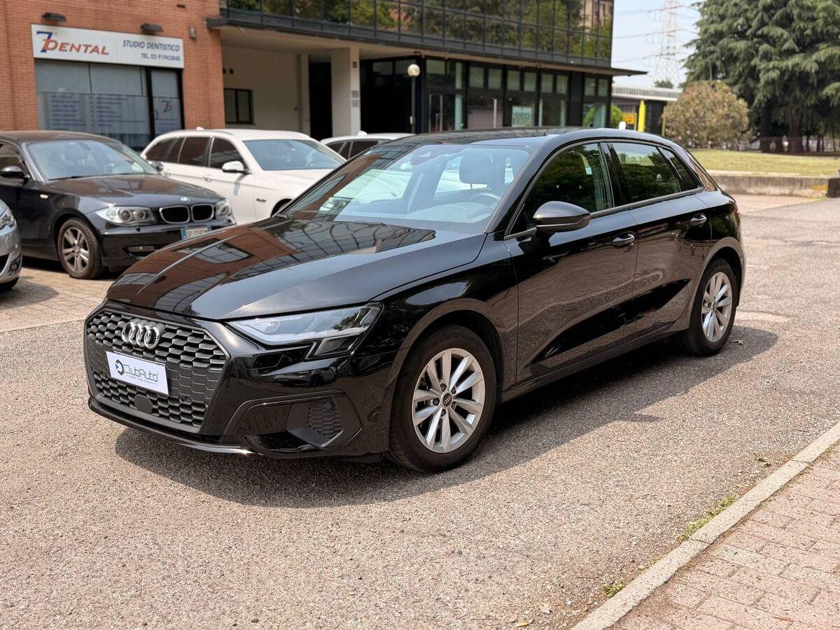 Audi A3 Sportback 35 1.5 tfsi mhev Business Advanced s-tronic