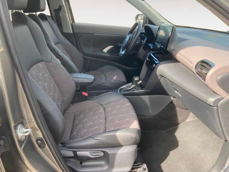 TOYOTA Yaris Cross 1.5h Lounge fwd 116cv e-cvt
