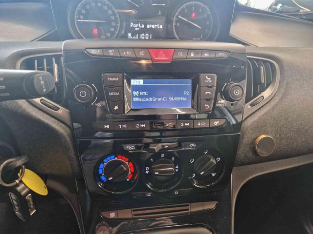 LANCIA Ypsilon 1.2 69 CV 5 porte GPL Ecochic Elefantino Blu