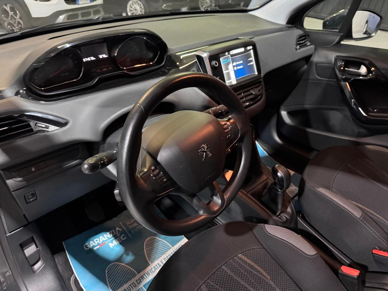 Peugeot 208 Benzina Neopatentati Km 70.000