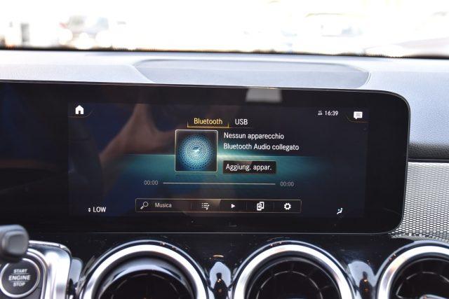 MERCEDES-BENZ GLB 200 d Automatic Business Extra