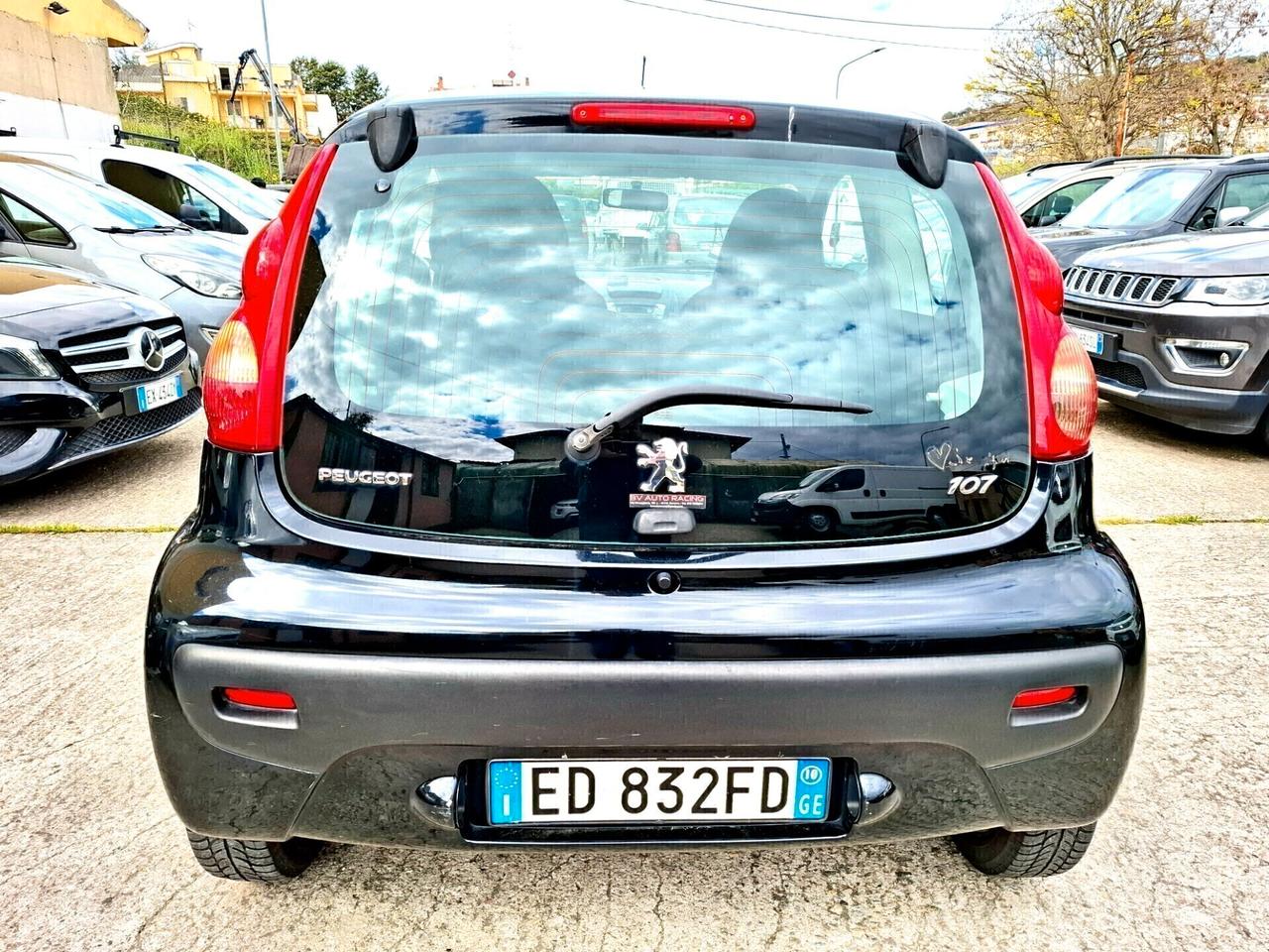 Peugeot 107 1.0 68CV 3p. Sweet Years