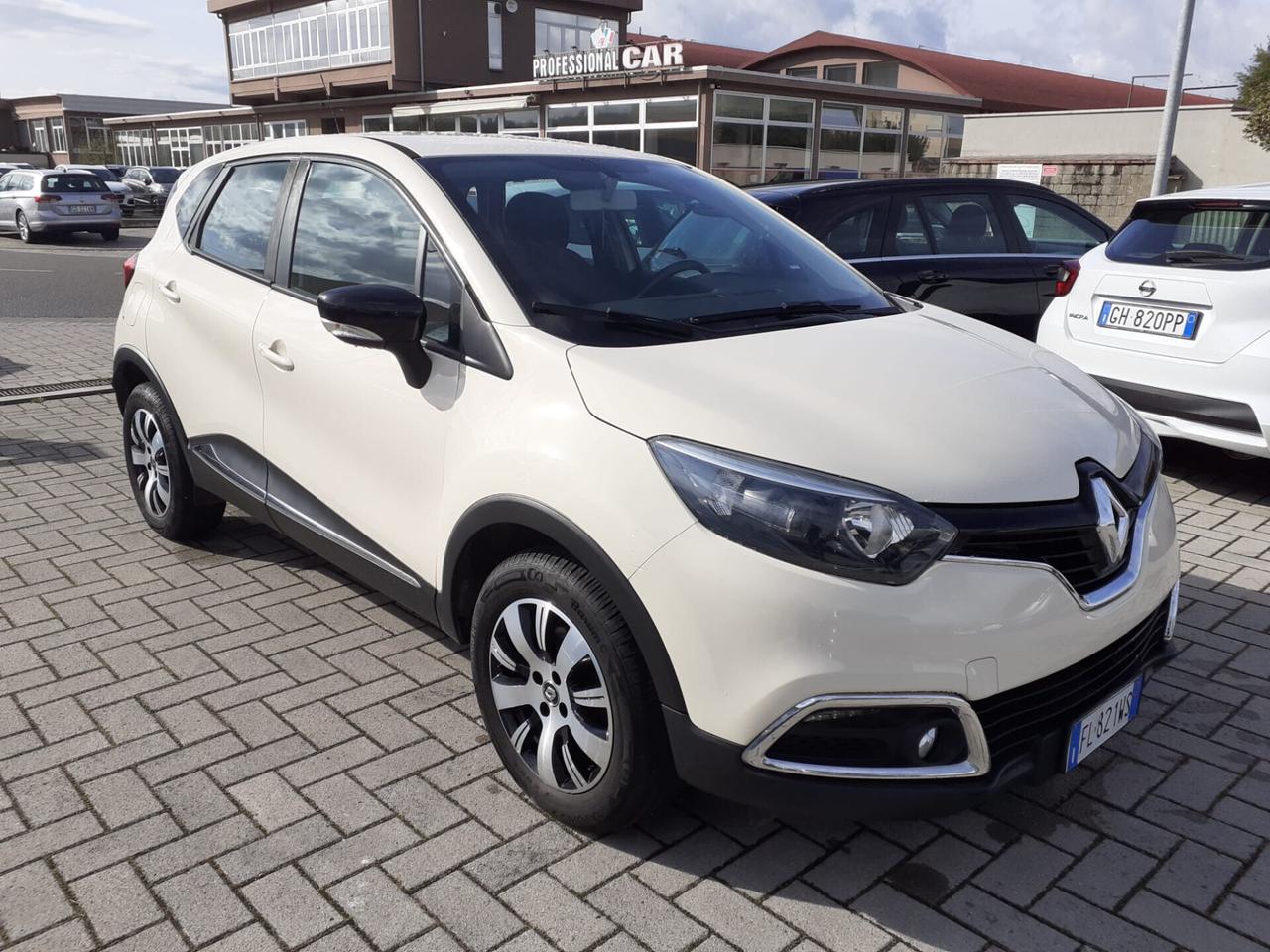 Renault Captur 1.5 dCi/DIESEL 90 CV