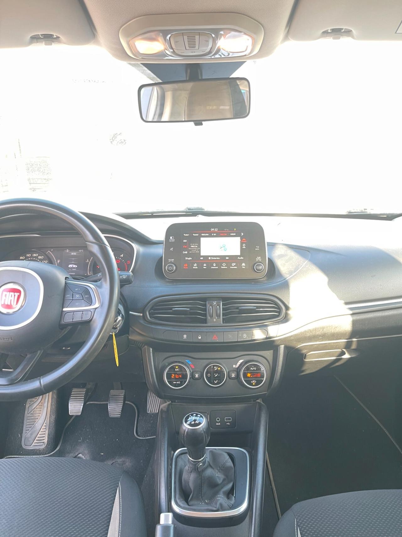 Fiat Tipo 1.3 Mjt S&S SW Lounge