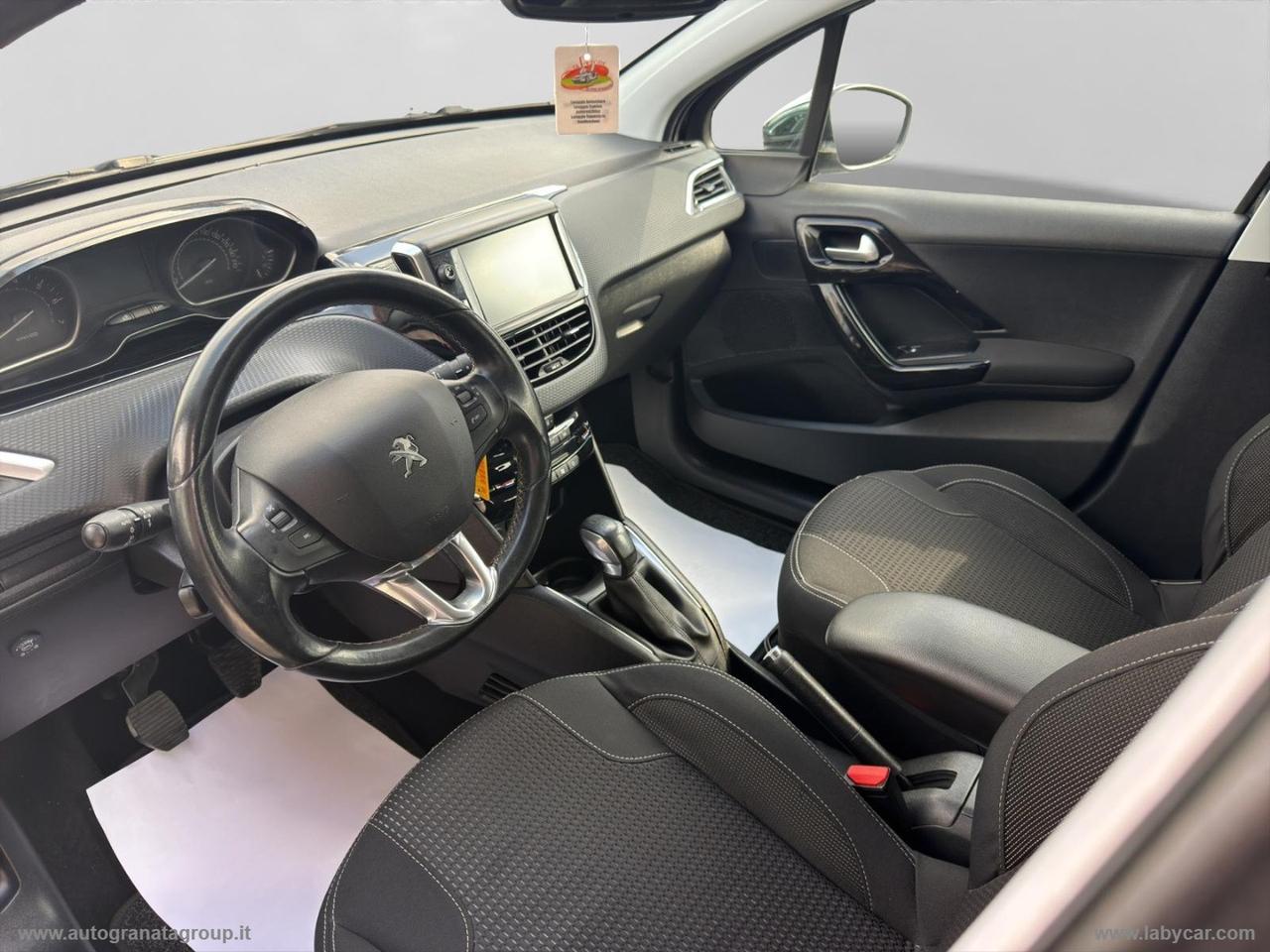 PEUGEOT 208 PureTech 82 5p. GPL Allure PERFETTA BLACK EDITION