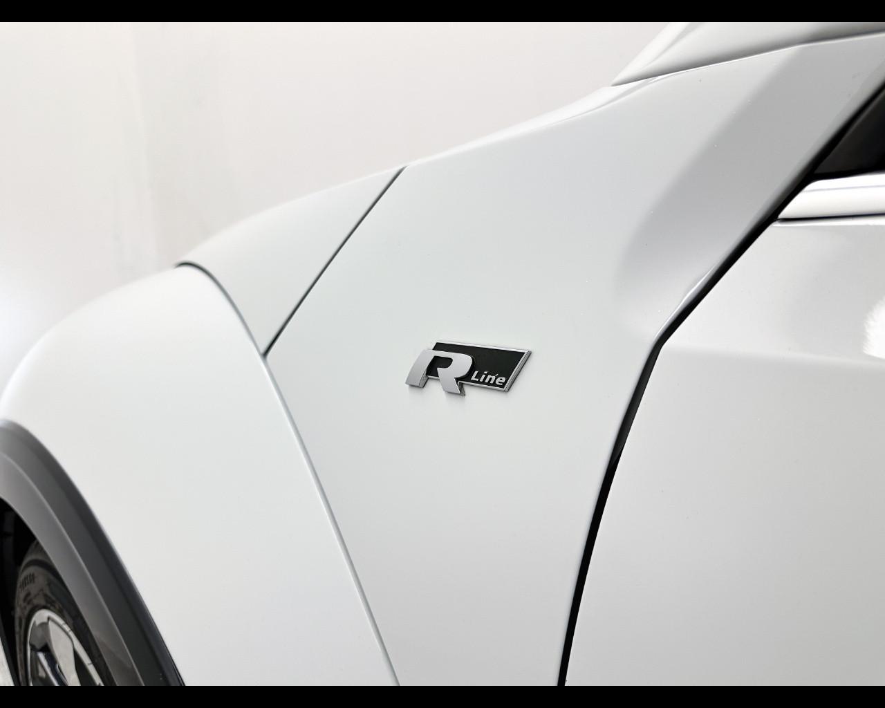 VOLKSWAGEN Maggiolino Cabrio 2.0 TDI DSG 150 CV R-LINE