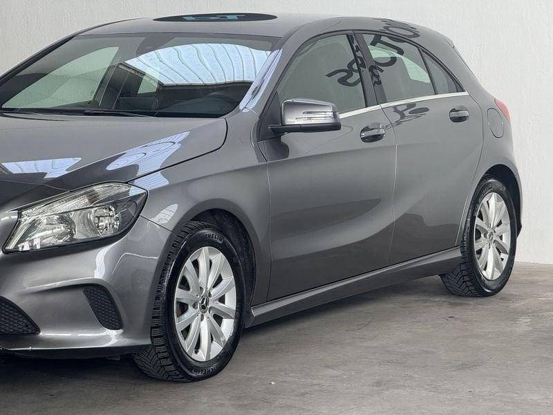 Mercedes-Benz Classe A A 160 d Sport AUTOMATICA NEOPATENTATI CRONOLOGIA TAGLIANDI