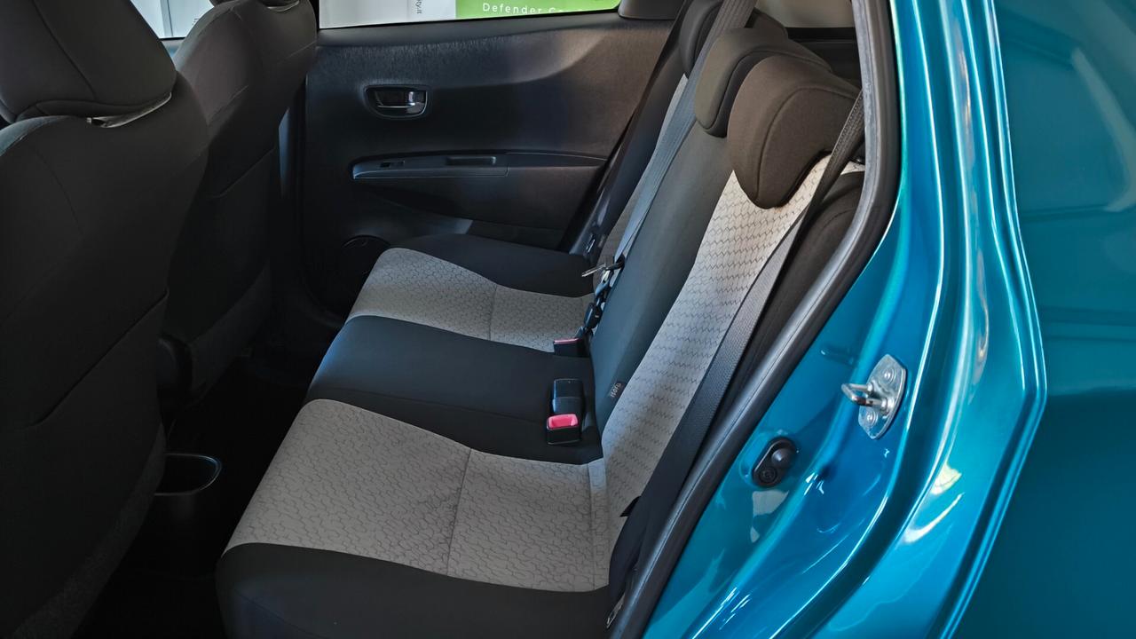 Toyota Yaris 1.4 D-4D 5 porte Lounge