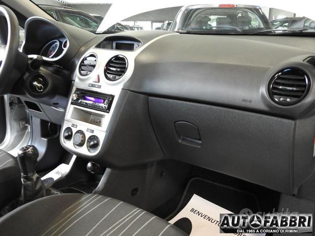 OPEL - Corsa - 1.0 12V 3 porte Enjoy adatta neo