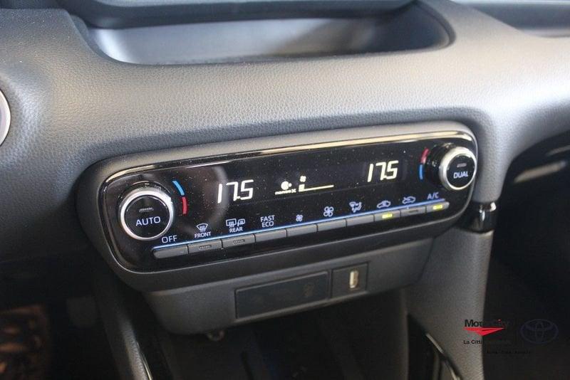Toyota Yaris 1.5 Hybrid 5 porte Lounge
