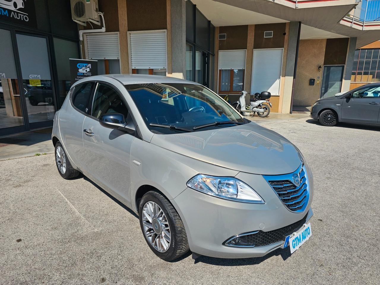 Lancia Ypsilon 1.2 69 CV 5 porte GPL Ecochic