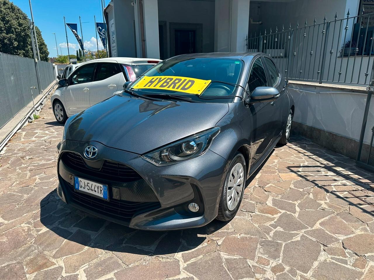 Toyota Yaris 1.5 Hybrid 5 porte Business