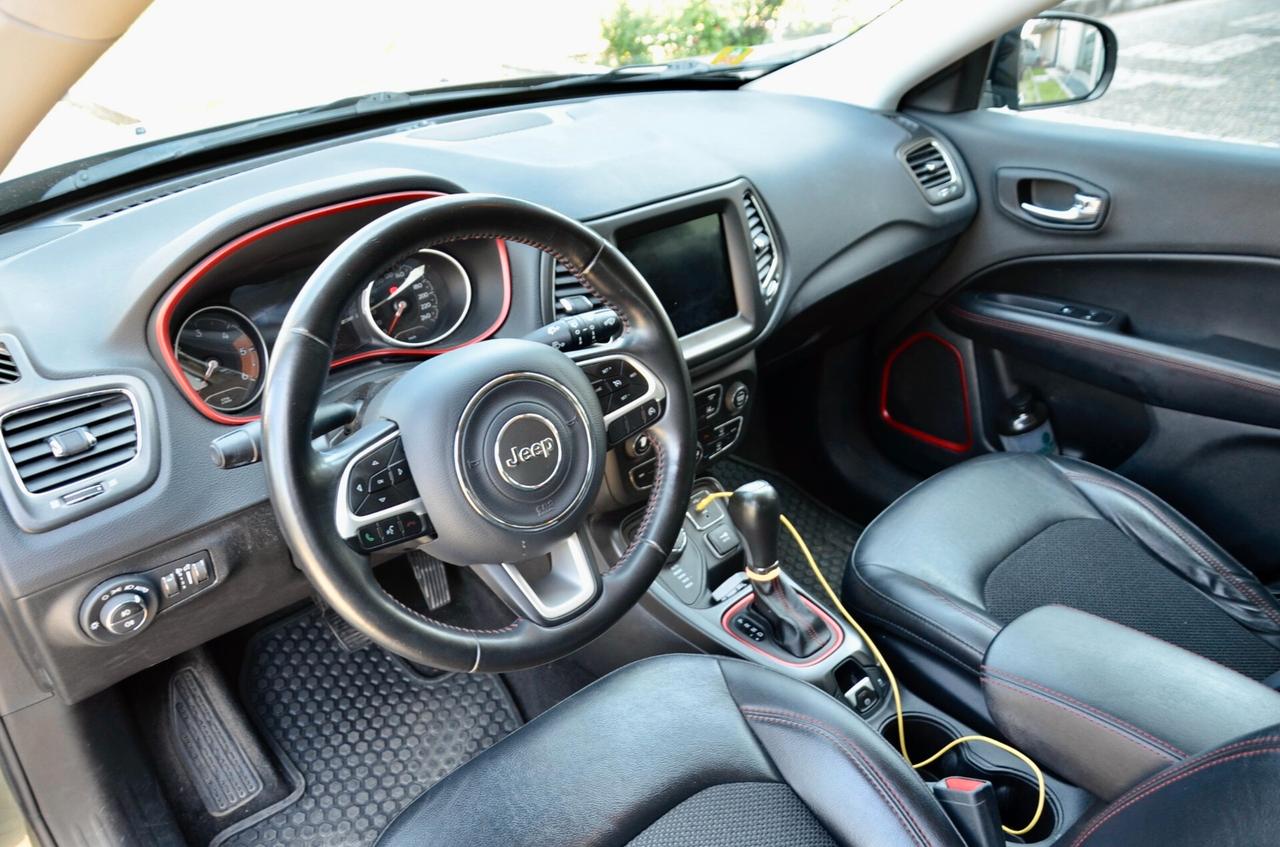 JEEP COMPASS 2.0 MJT TRAILHAWK 4wd 170cv AUTO, UNICOPROPRIETARIO, UFF ITALIANA, EURO 6D, BICOLOR, FARI LED, APPLE ANDROID, PERMUTE