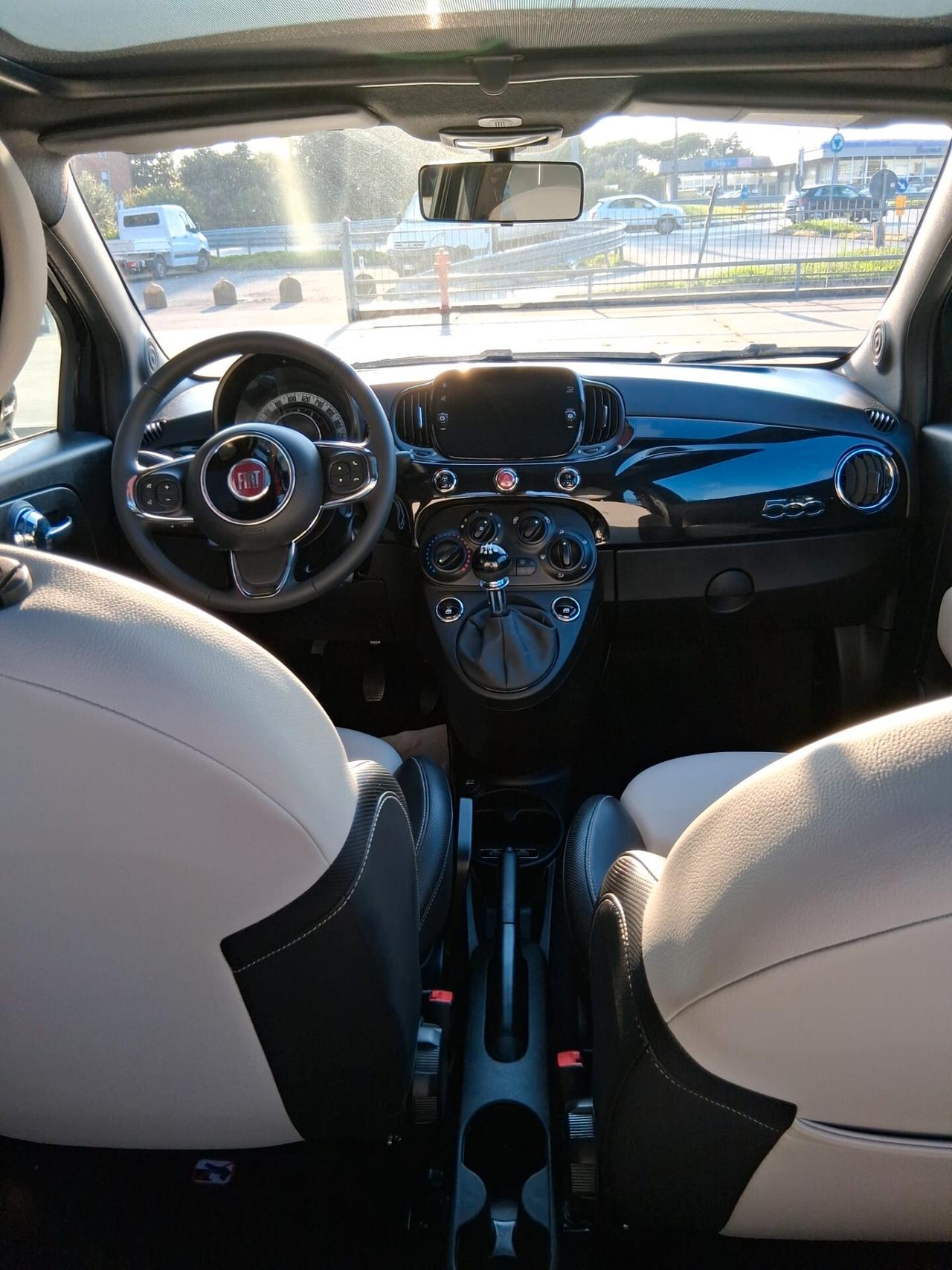 Fiat 500 1.0 Hybrid Dolcevita