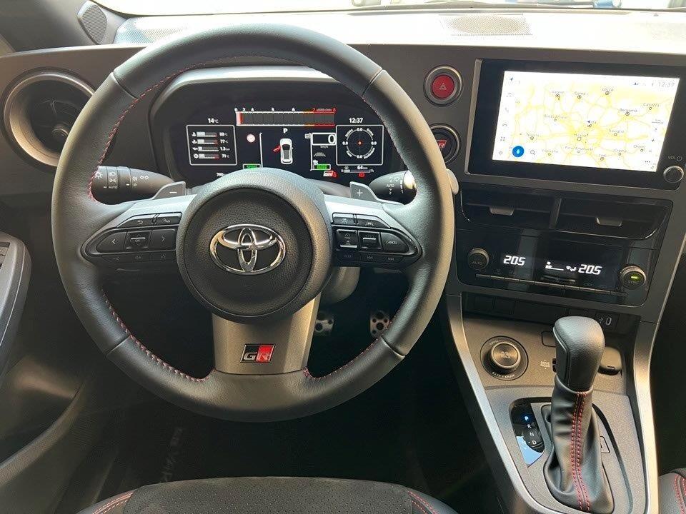 Toyota Yaris 1.6 Turbo GR Circuit DAT-8