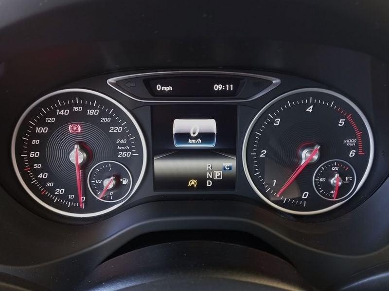 Mercedes-Benz GLA 200 d 136 CV Automatica NAVI LED Business Extra