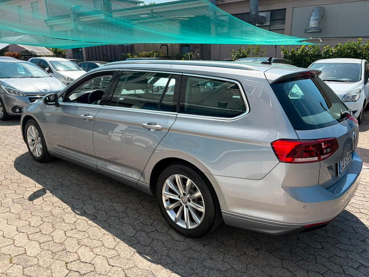 Volkswagen Passat Variant 1.5 TSI ACT DSG Business