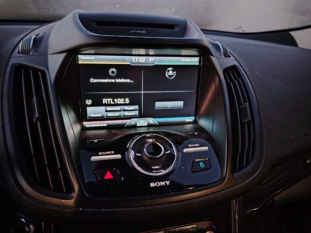 FORD Kuga 2.0 TDCI 150 CV 4WD S&S Titanium Business