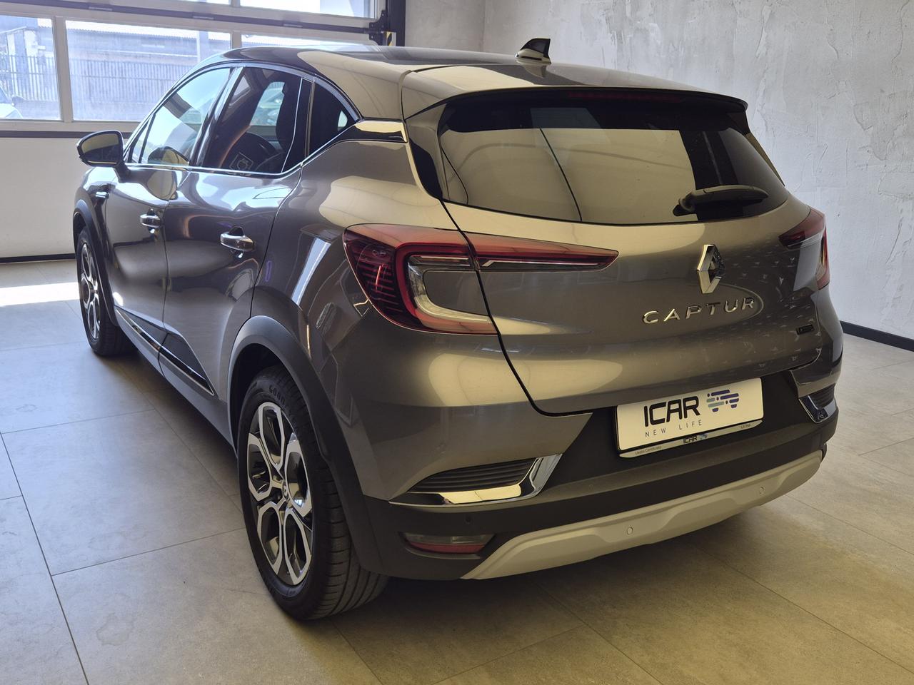 RENAULT Captur II 2019 - Captur 1.6 E-Tech full hybrid Techno 145cv