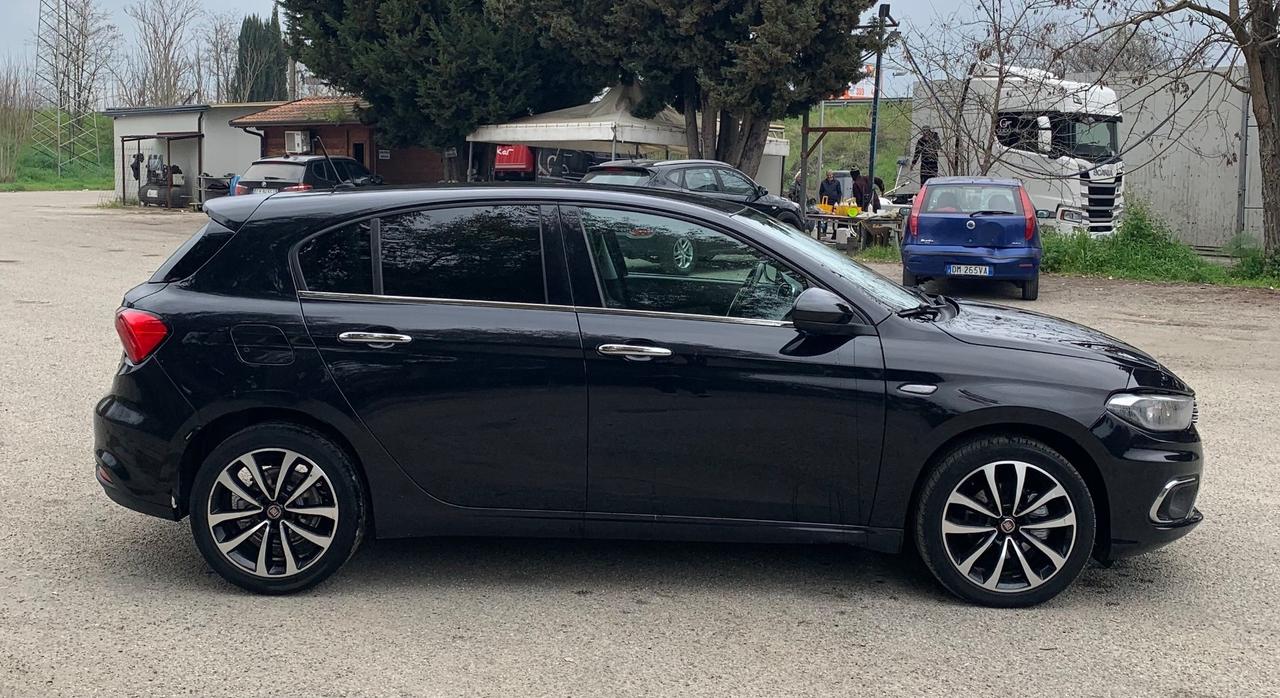 Fiat Tipo 1.6 Mjt S&S 5 porte Lounge